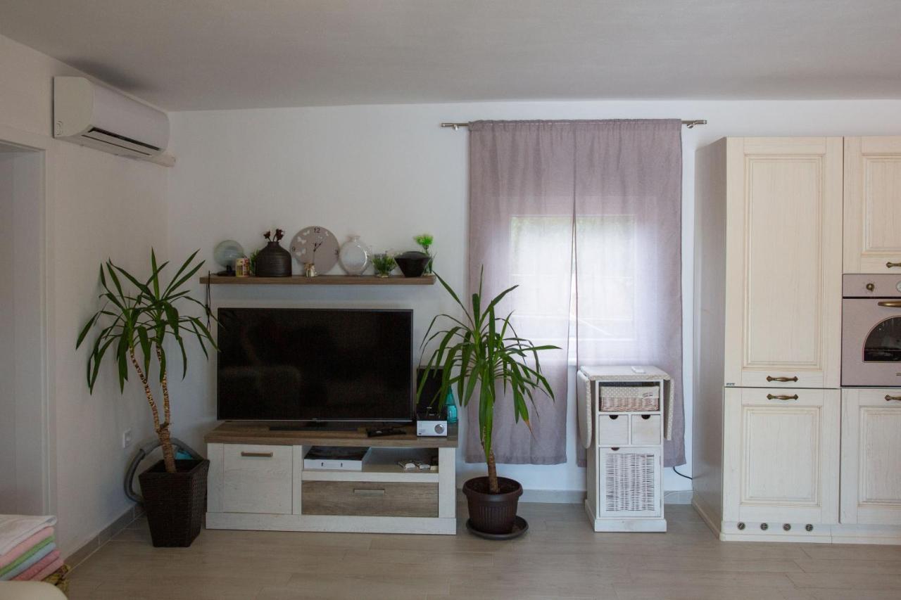 Holiday Home Petrovic Medulin Ngoại thất bức ảnh