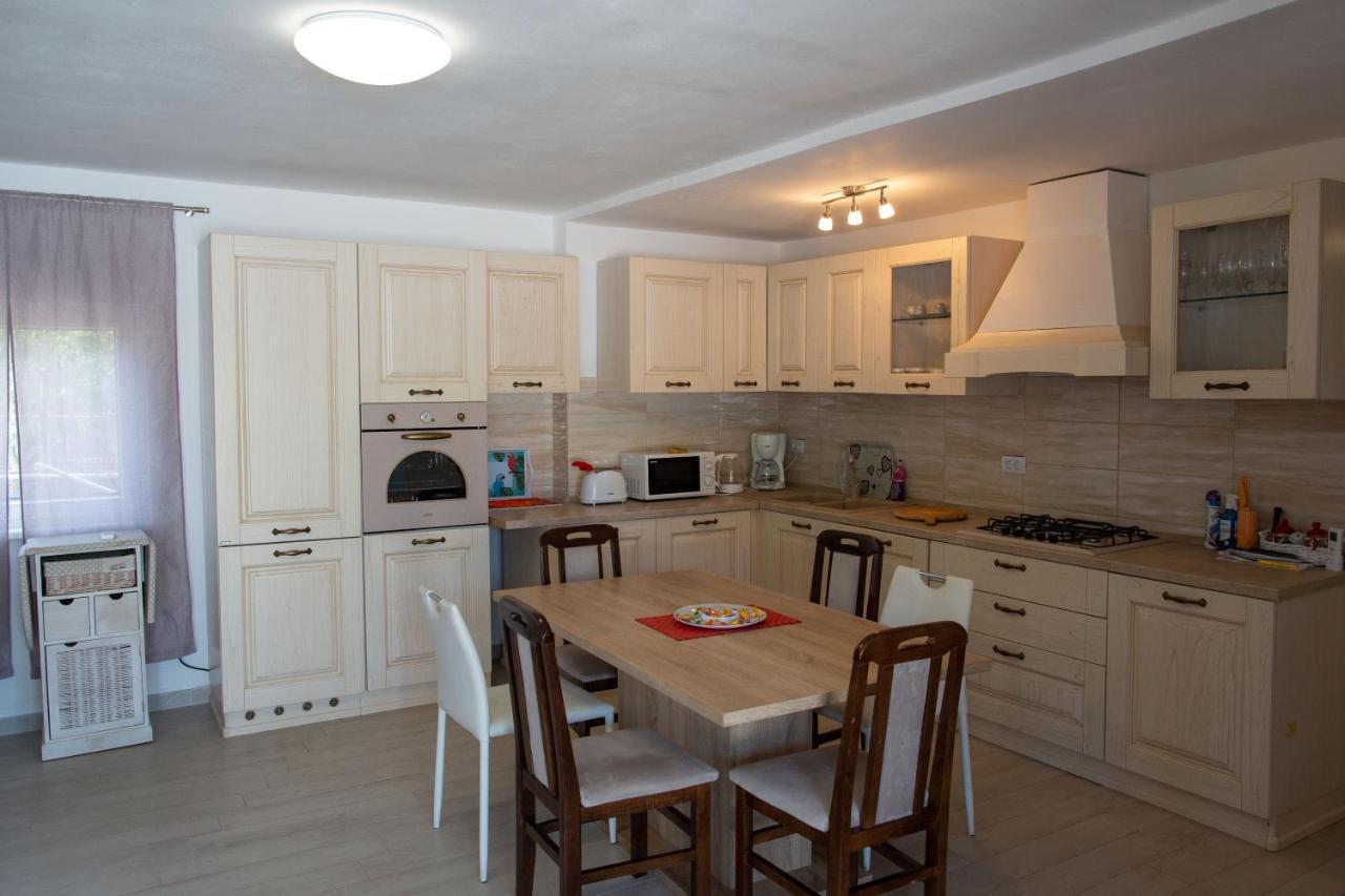 Holiday Home Petrovic Medulin Ngoại thất bức ảnh